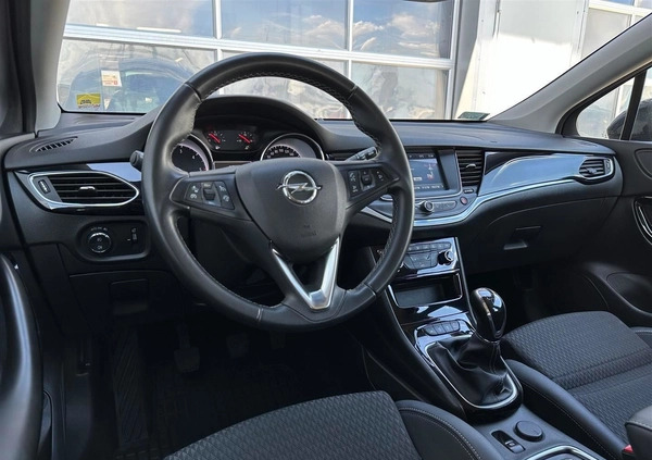 Opel Astra cena 59900 przebieg: 90499, rok produkcji 2019 z Krynica-Zdrój małe 529